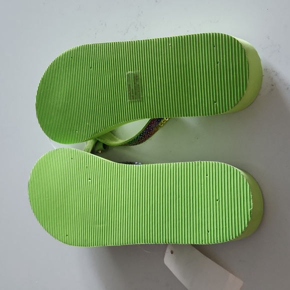 NWT Claire's  flip flops with sequins - Picture 3 of 5